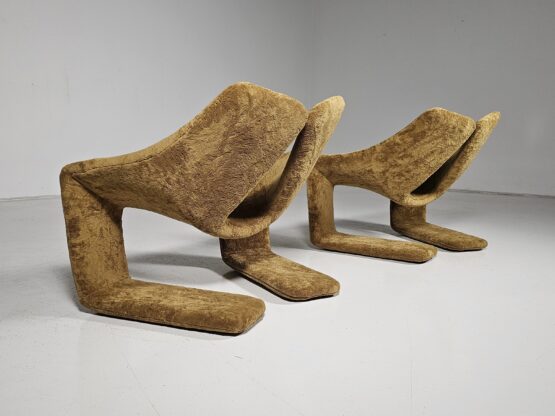 Zen chairs by Kwok Hoi Chan for Steiner