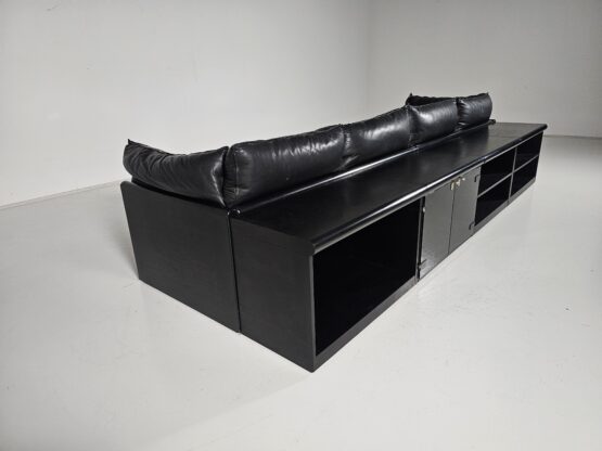 'Down' Sofa in black leather by Carlo Bartoli for Rossi di Albizzate, 1970s - Image 8