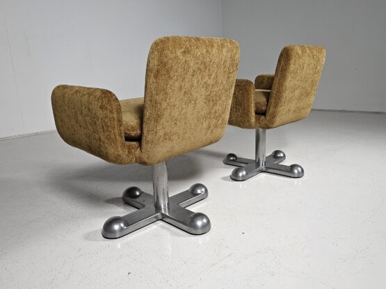 Perry King Planula desk chair,