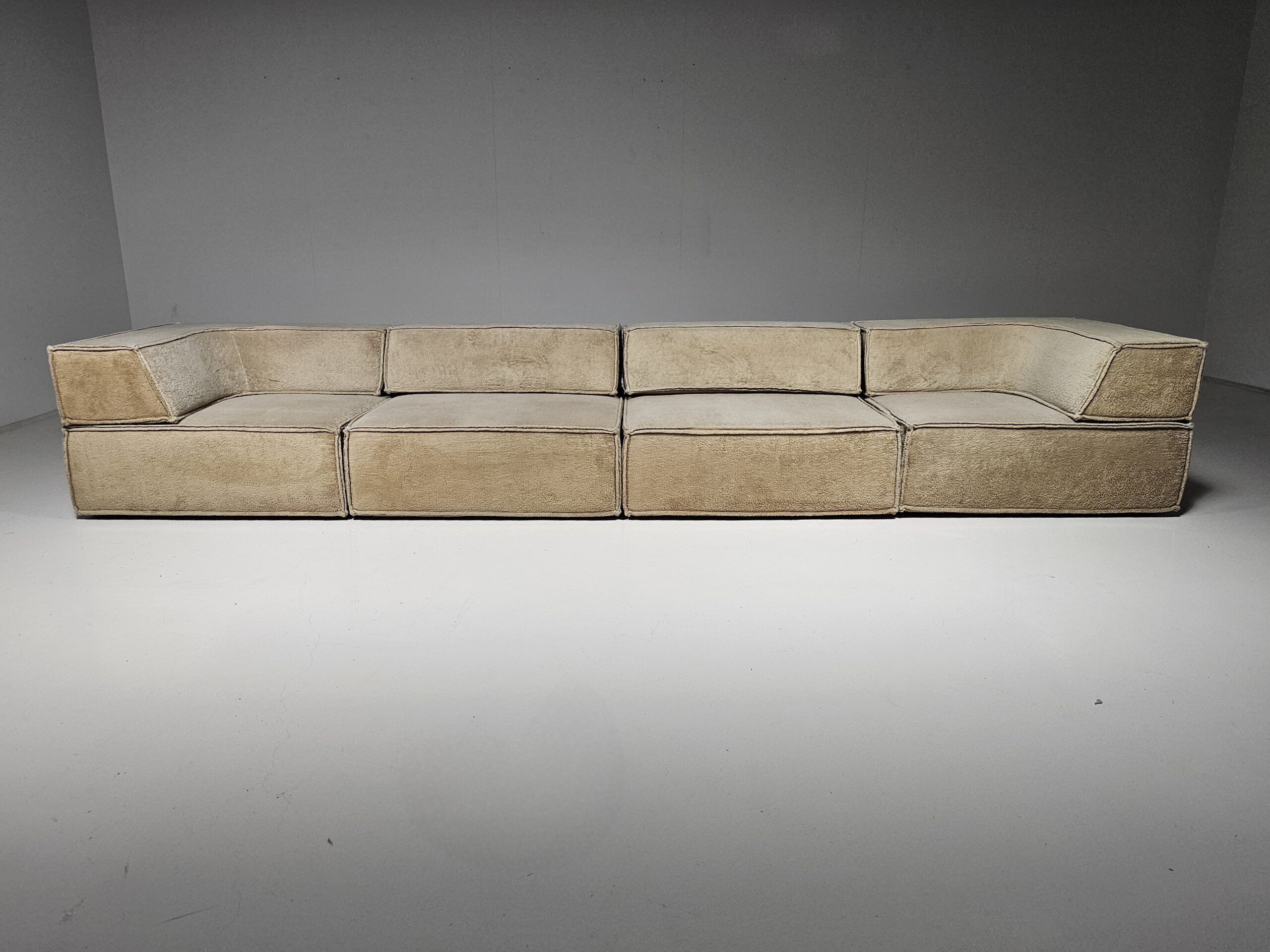 Early edition COR Trio sofa