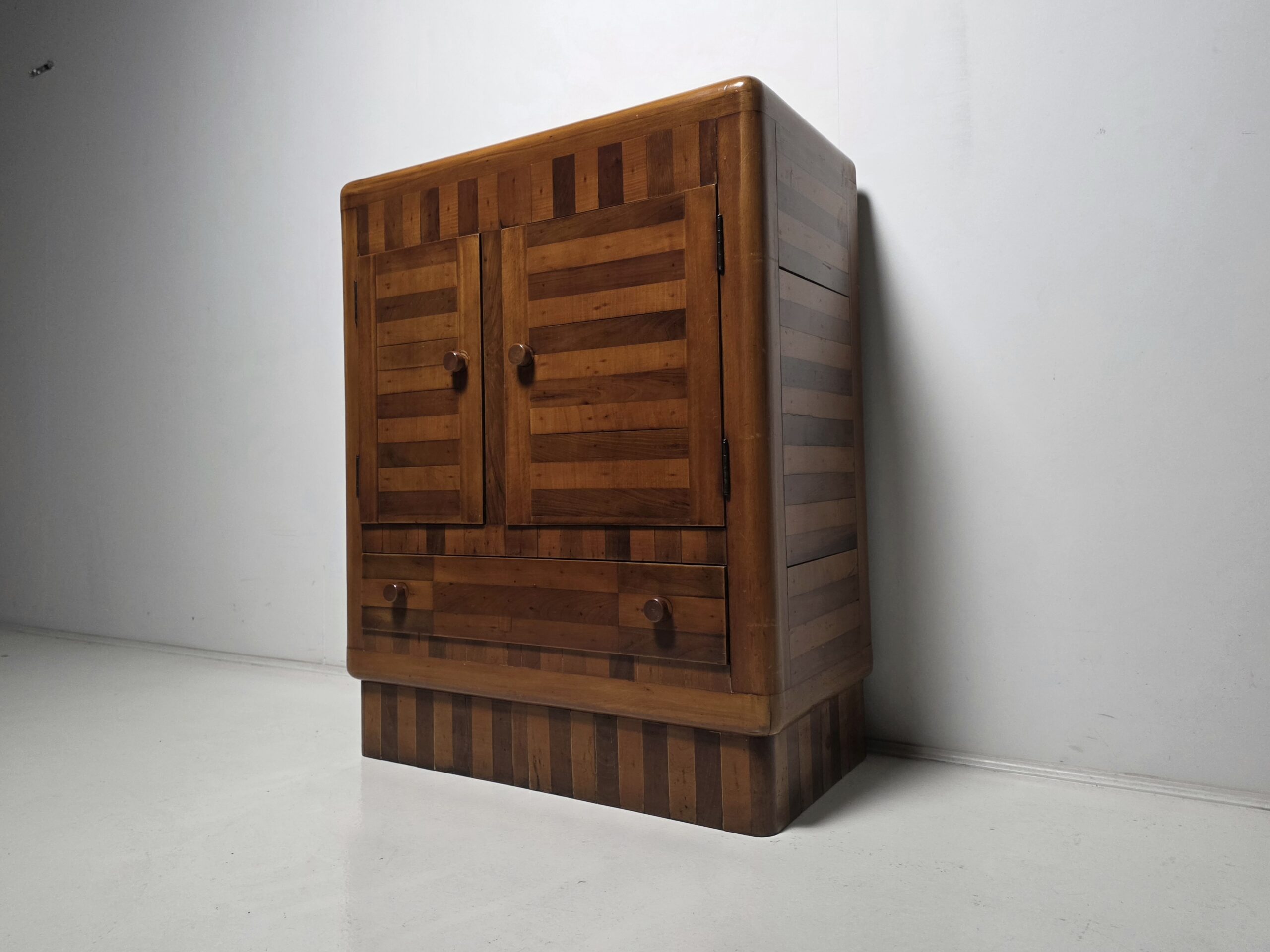 Art Deco cocktail/bar cabinet, Europe 1930s