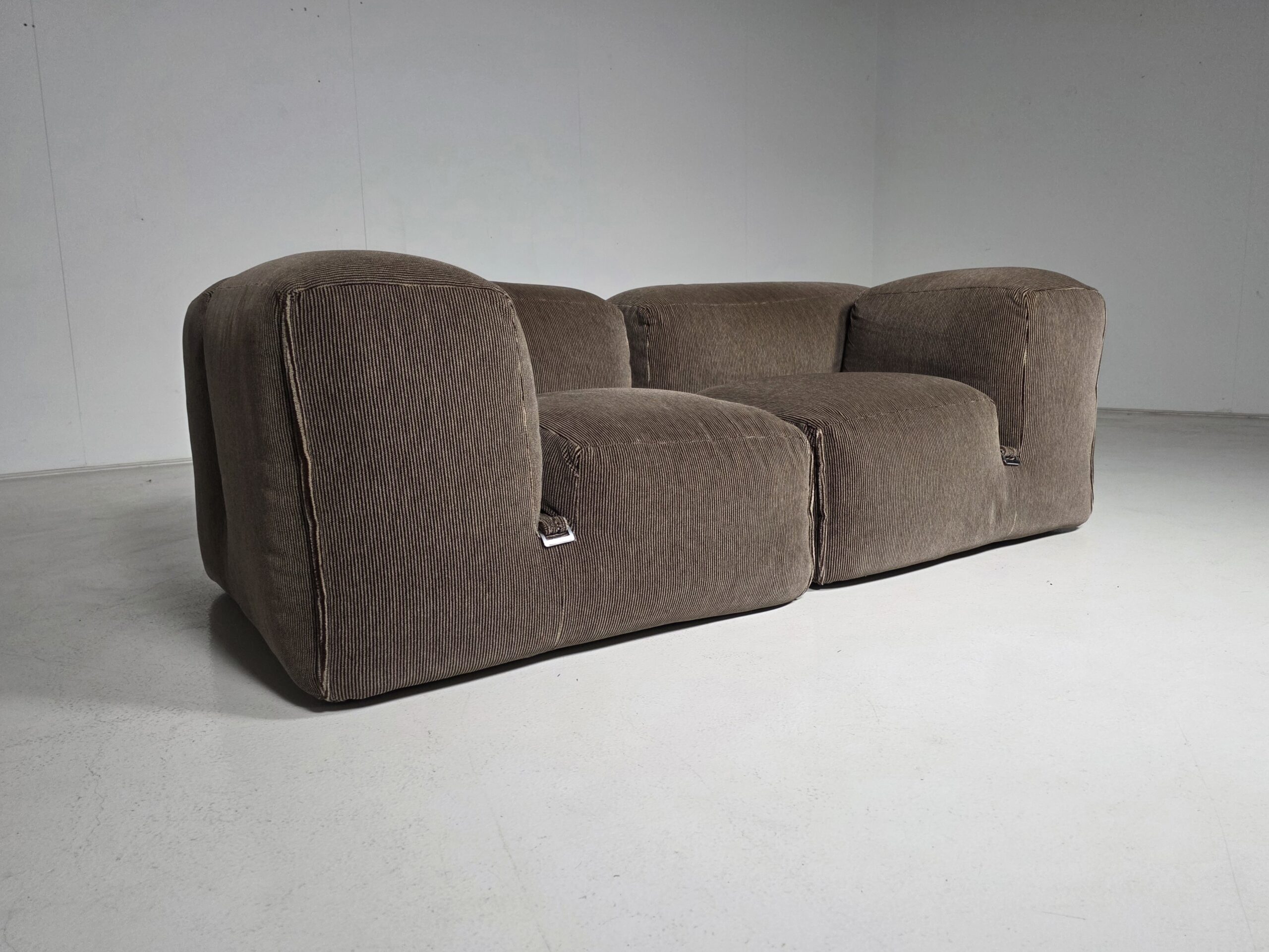Le Mura sofa, Mario Bellini, Cassina