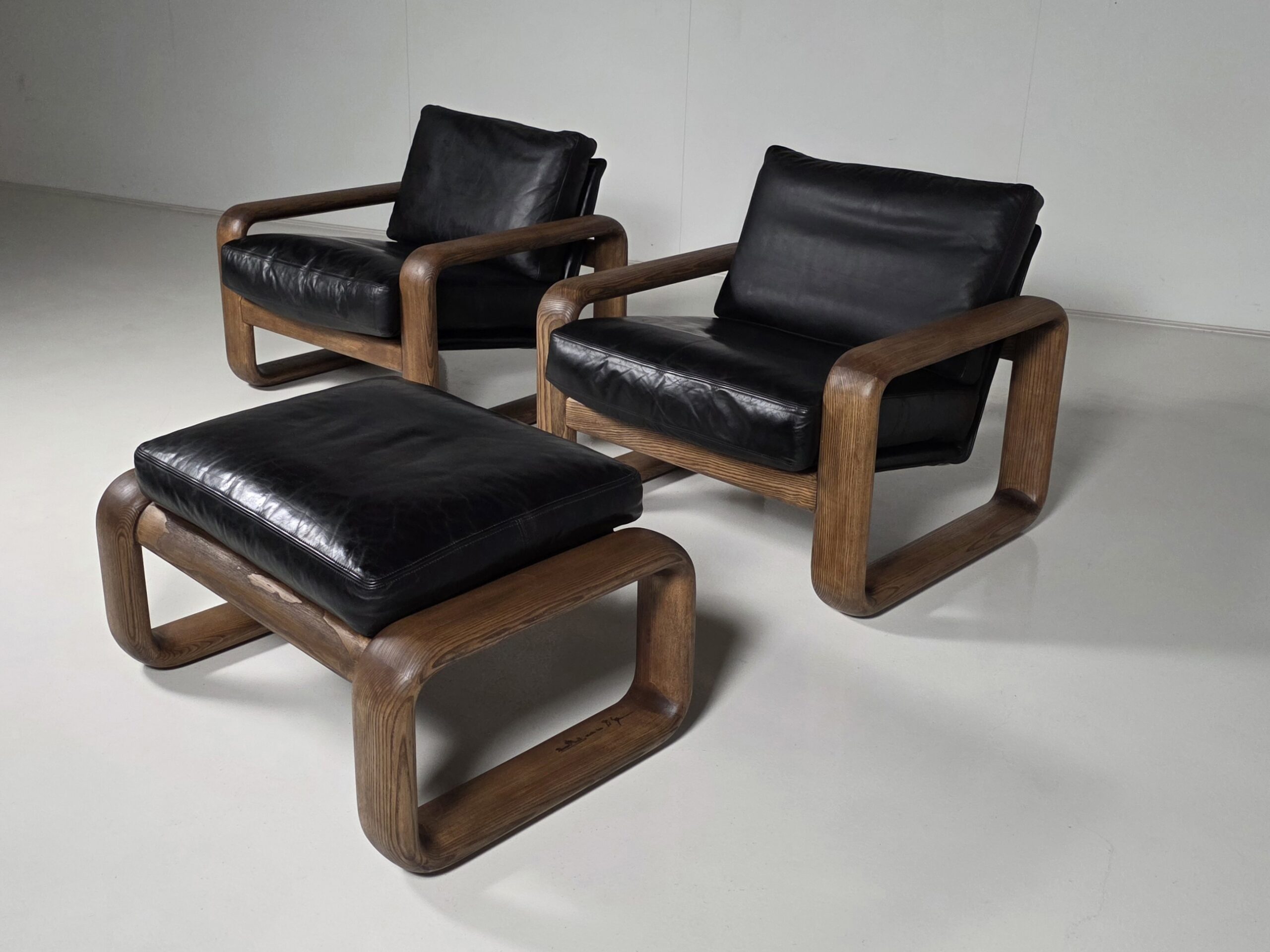 Rosenthal Hombre lounge chairs with ottoman