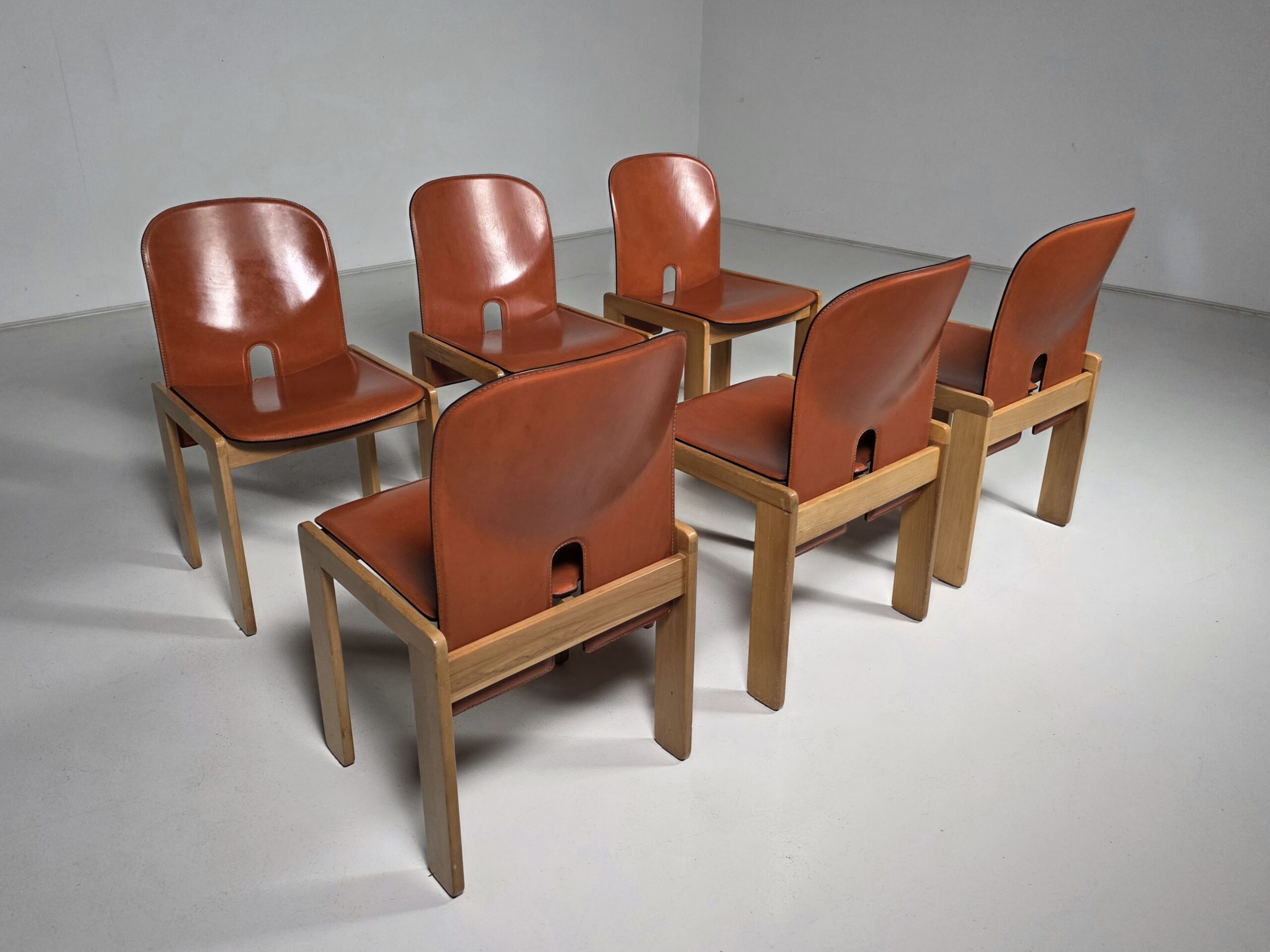 121 dining chairs Afra & Tobia Scarpa for Cassina