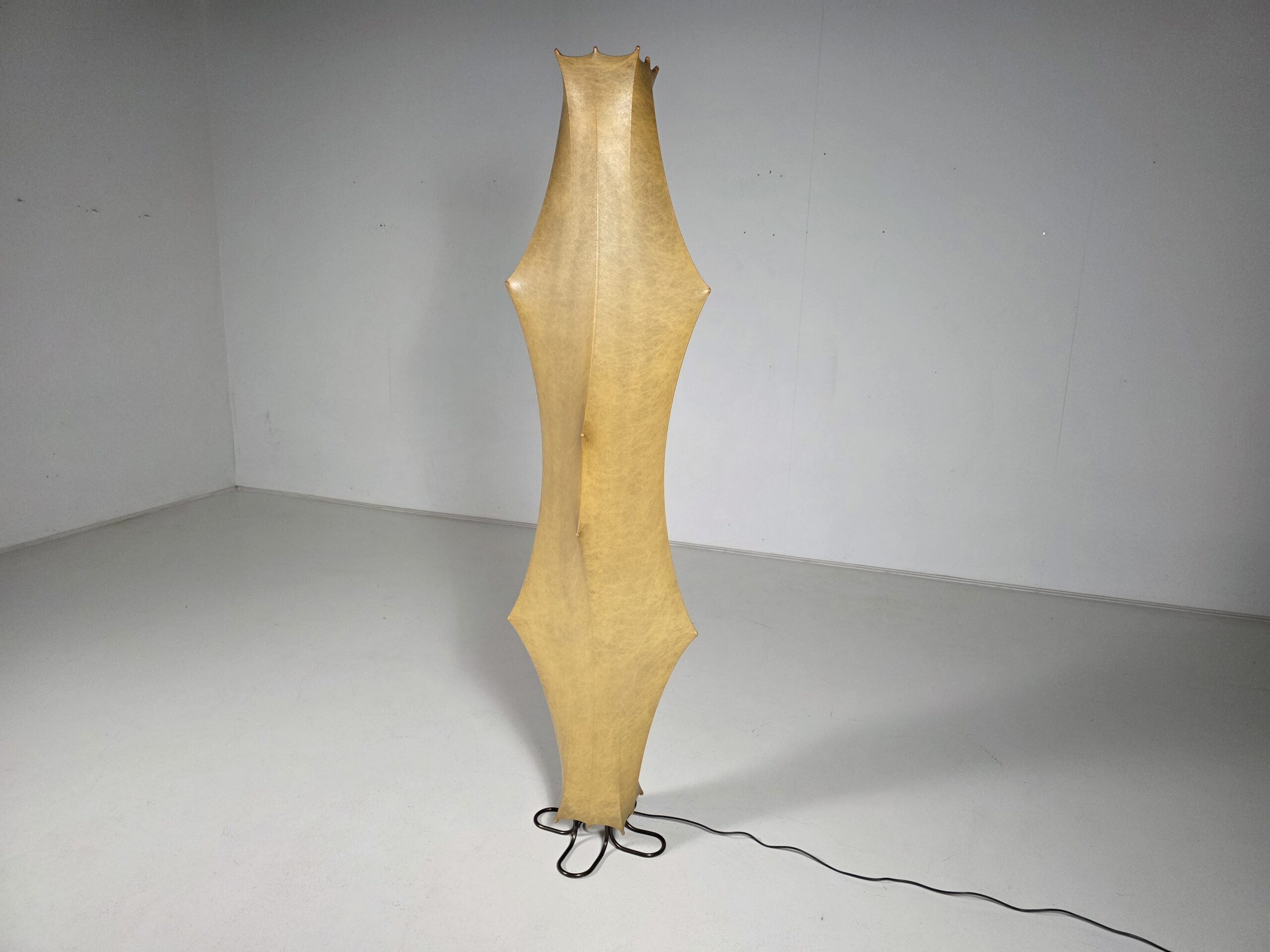 Fantasma floor lamp by Tobia Scarpa for Flos